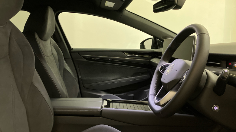 Volkswagen ID.7 210kW Match Pro Plus 77kWh 5dr Auto Electric Hatchback